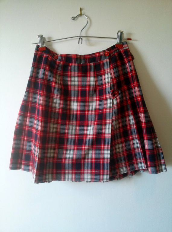 Vintage 70s Catholic school girl plaid mini skirt women's