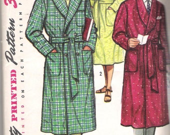 Popular items for vintage robe pattern on Etsy