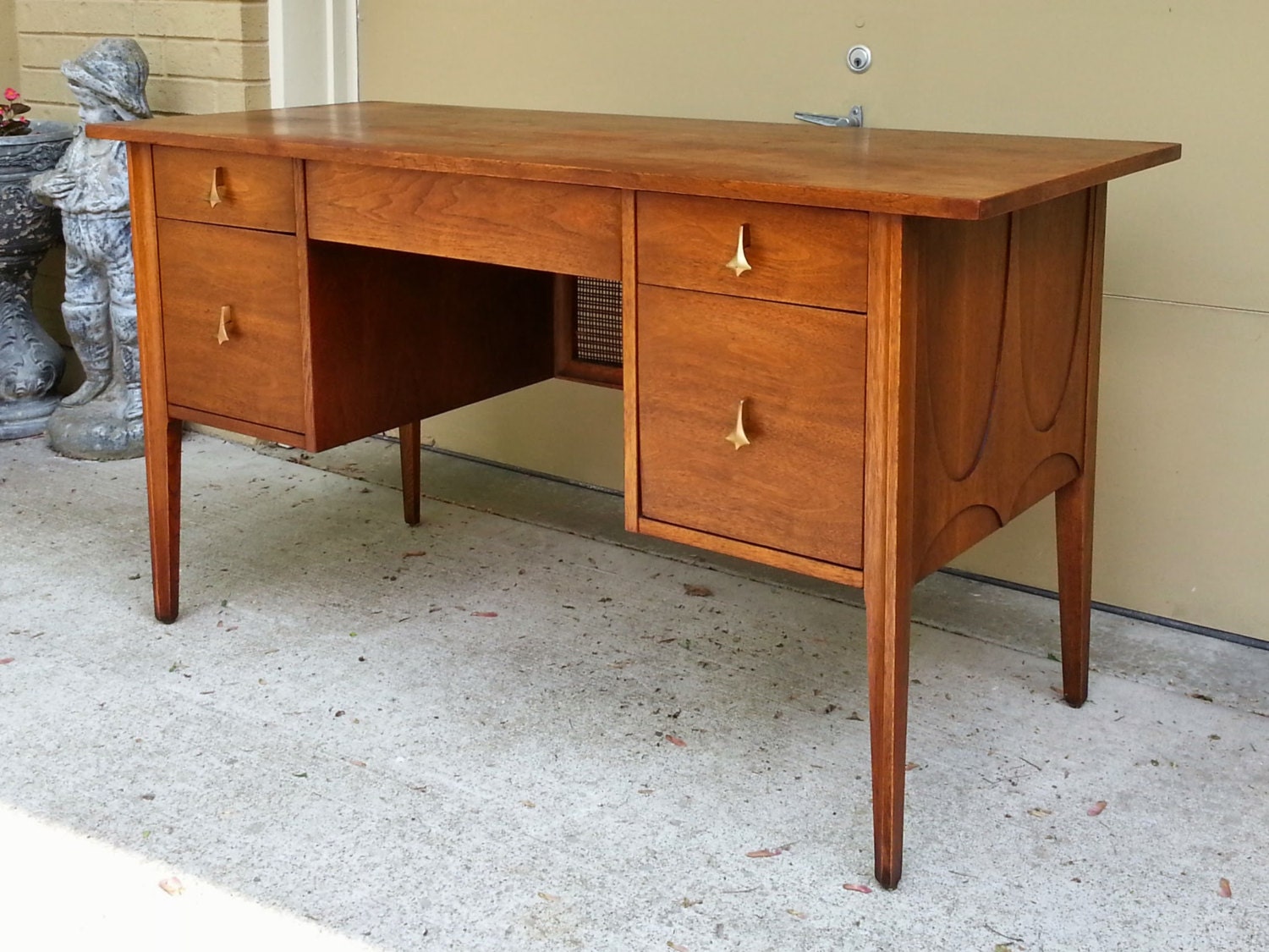 Vintage Broyhill Brasilia Mid Century Modern Desk