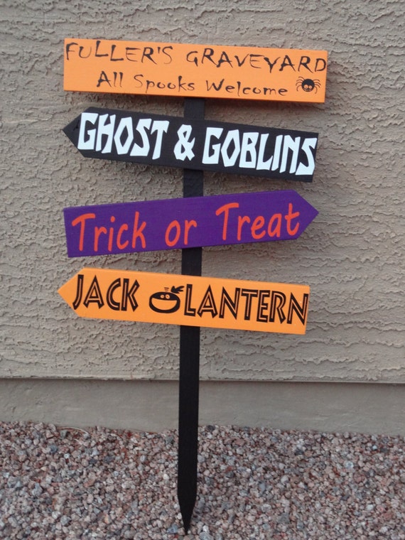 items-similar-to-personalized-halloween-yard-sign-on-etsy