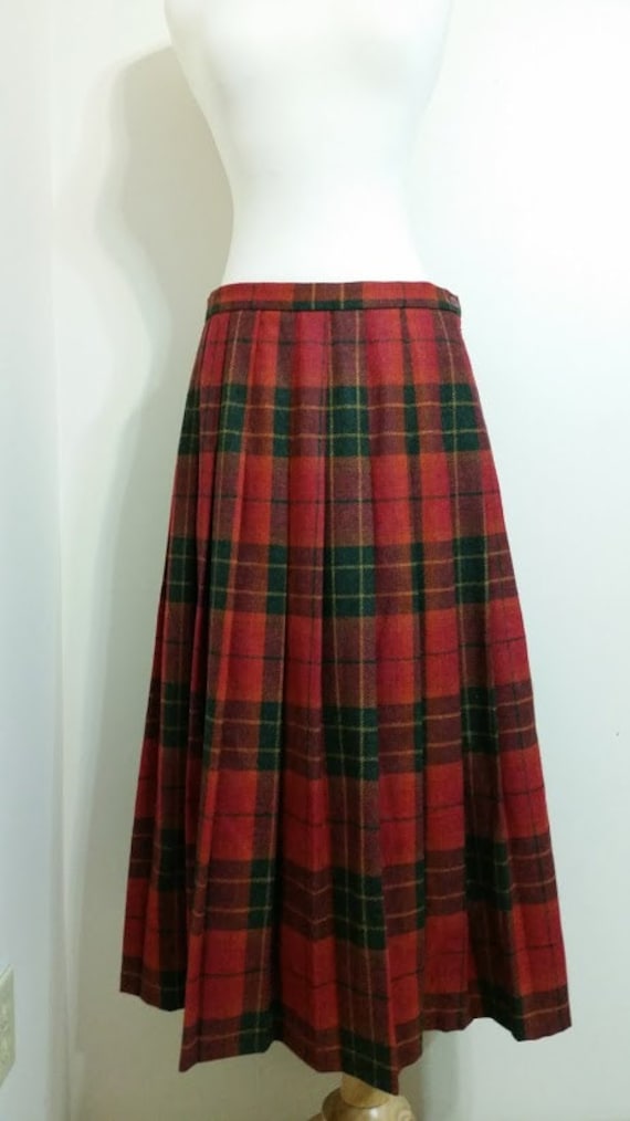 Long Pleated Plaid Skirt by LaRenardeMillesime on Etsy