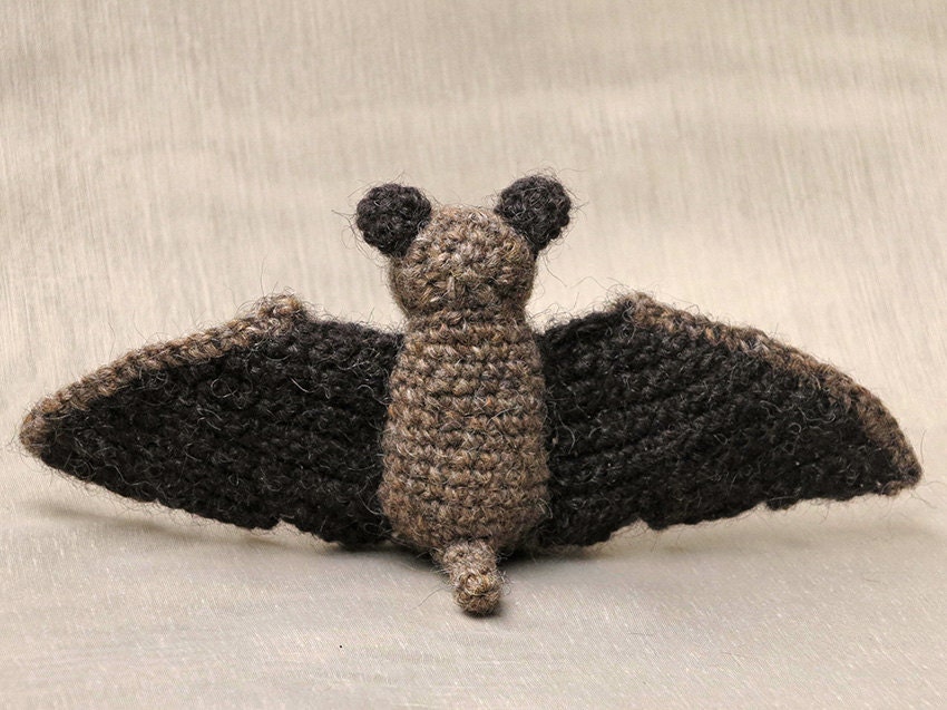 Crochet amigurumi fruit bat pattern