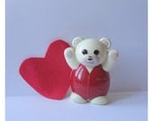 Vintage bear box/plastic box/ bear box/ Valentines Figurine/vintage vanity set