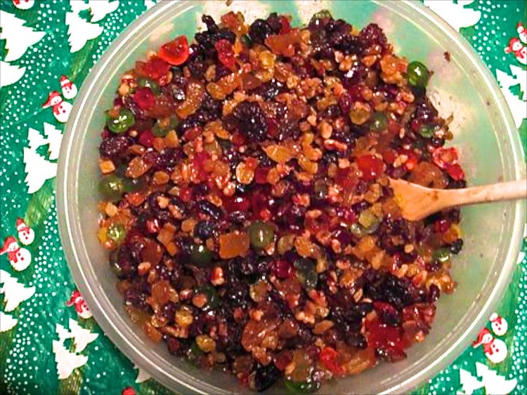 Rich Traditional British Fruit Cake with Fondant by BakeDelights