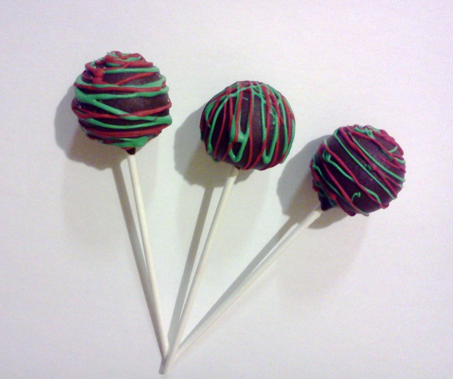 Red & Green Drizzled Cake Pops by TastyConfections on Etsy