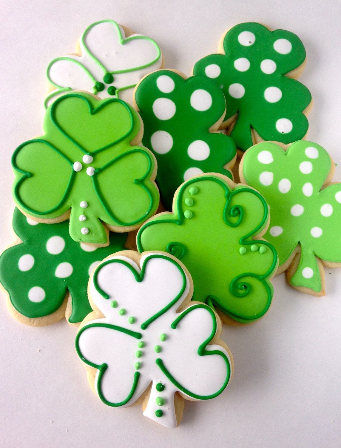 Shamrock Sugar Cookies St. Patrick's Day by MixCupcakeCo on Etsy