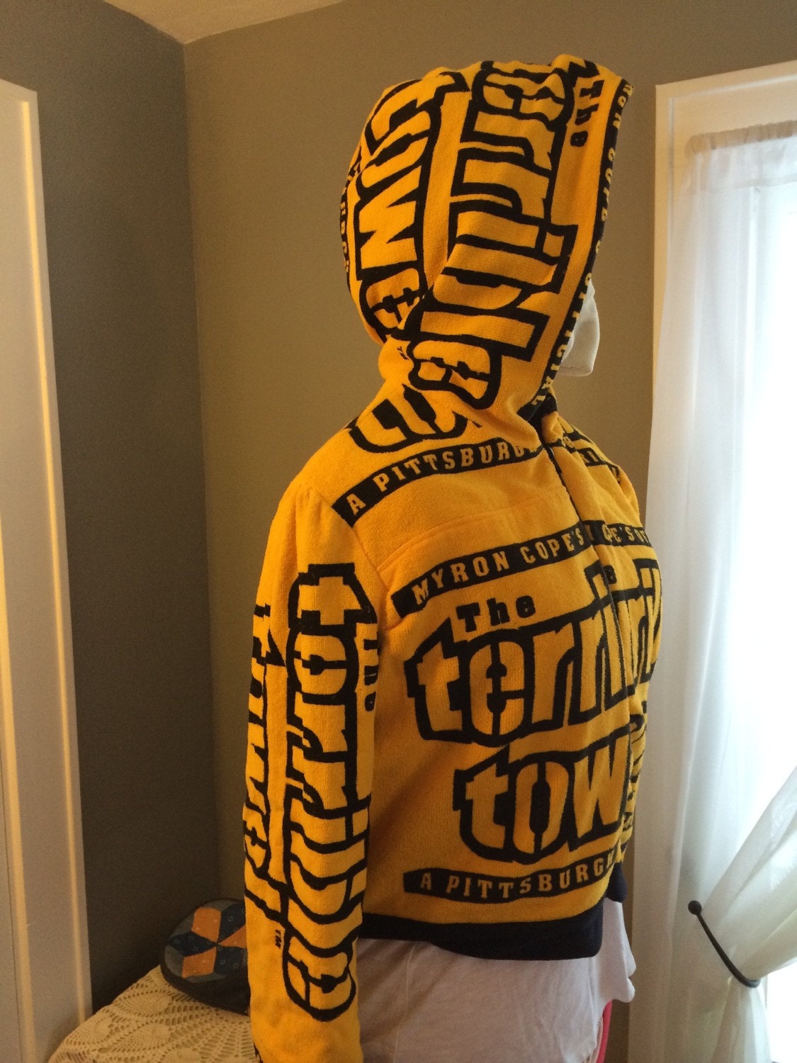 The ultimate fan jacket Various styles by CreativeTextilesAliG