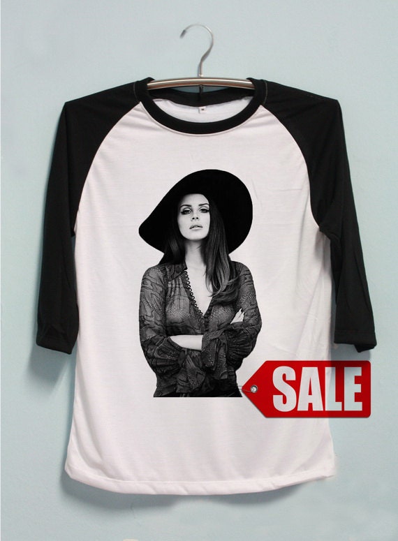 lana tshirt