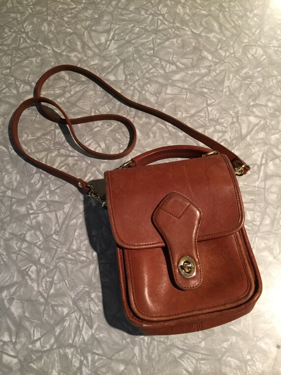 Coach Style Small Brown Leather Purse