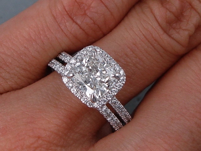 Cushion cut diamond ring images