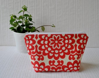 6 x 9 Zippered Pouch - Wallflower in Cherry