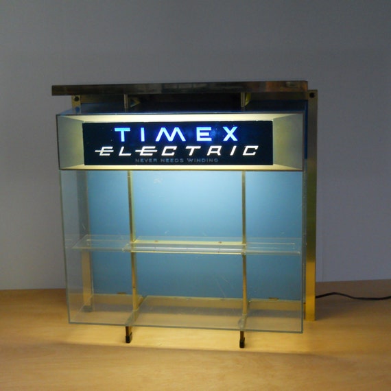 Vintage Lighted Timex Display Case Lighted by lisabretrostyle2