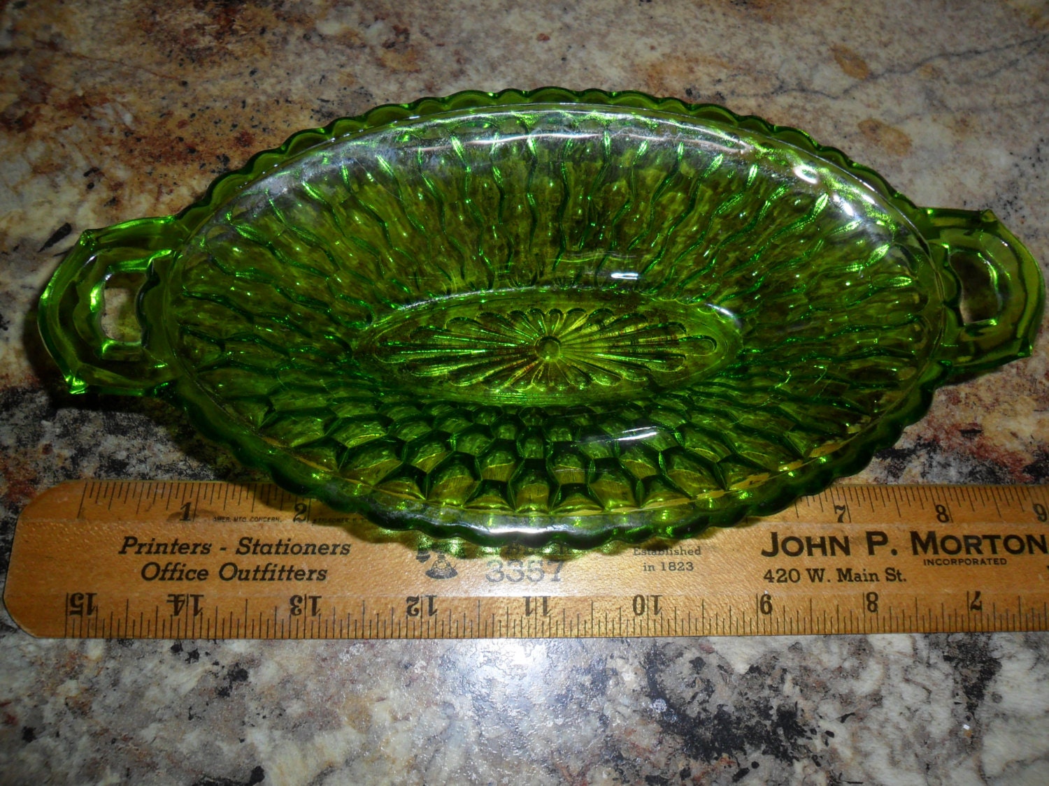 Vintage Depression Era Green Glass Relish dish or use for Nuts or Candy