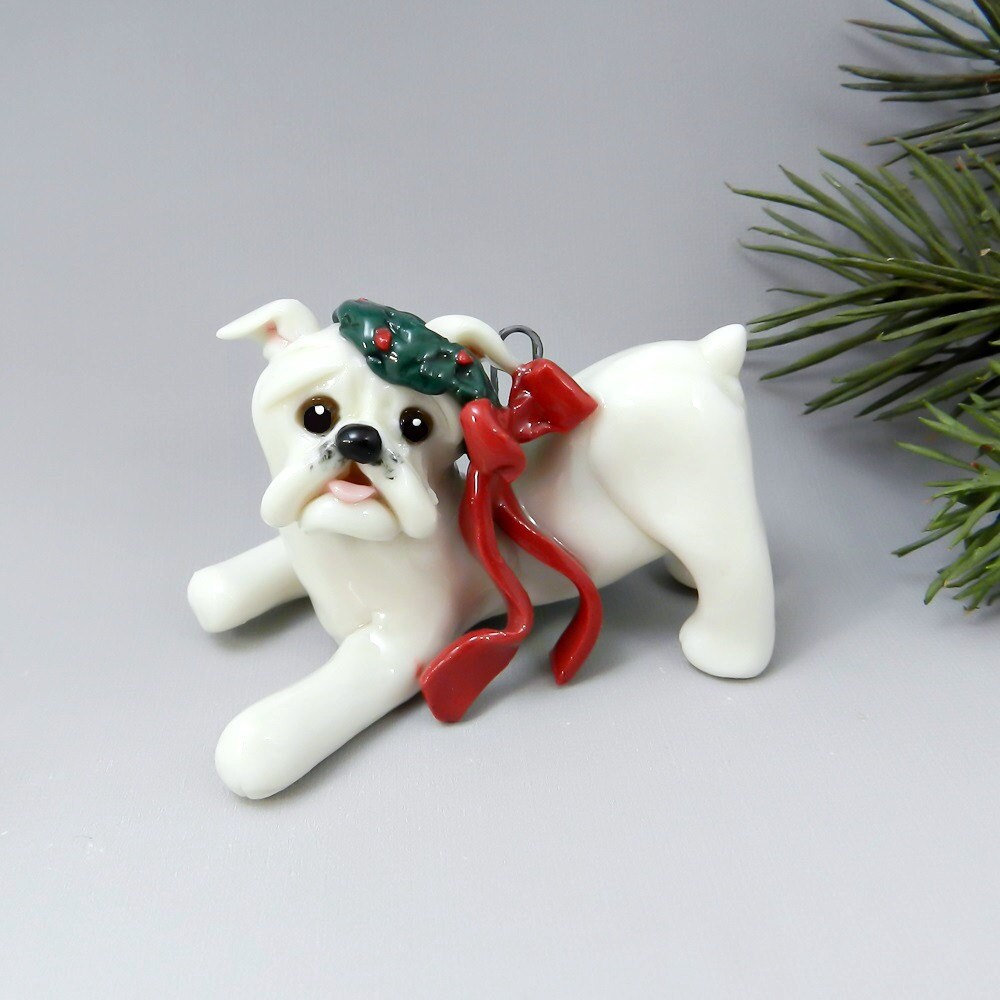 Bulldog English White Christmas Ornament Figurine Wreath