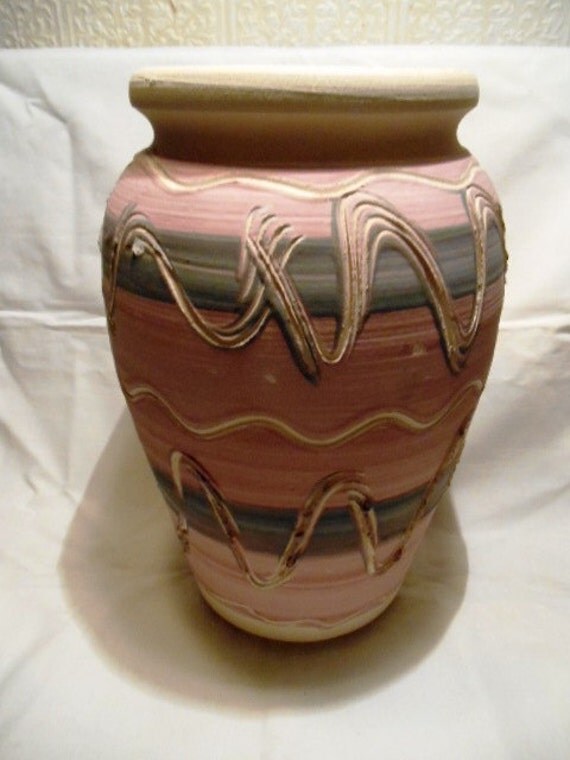 Vintage Cherokee NC Pastel Pottery 10 Vase