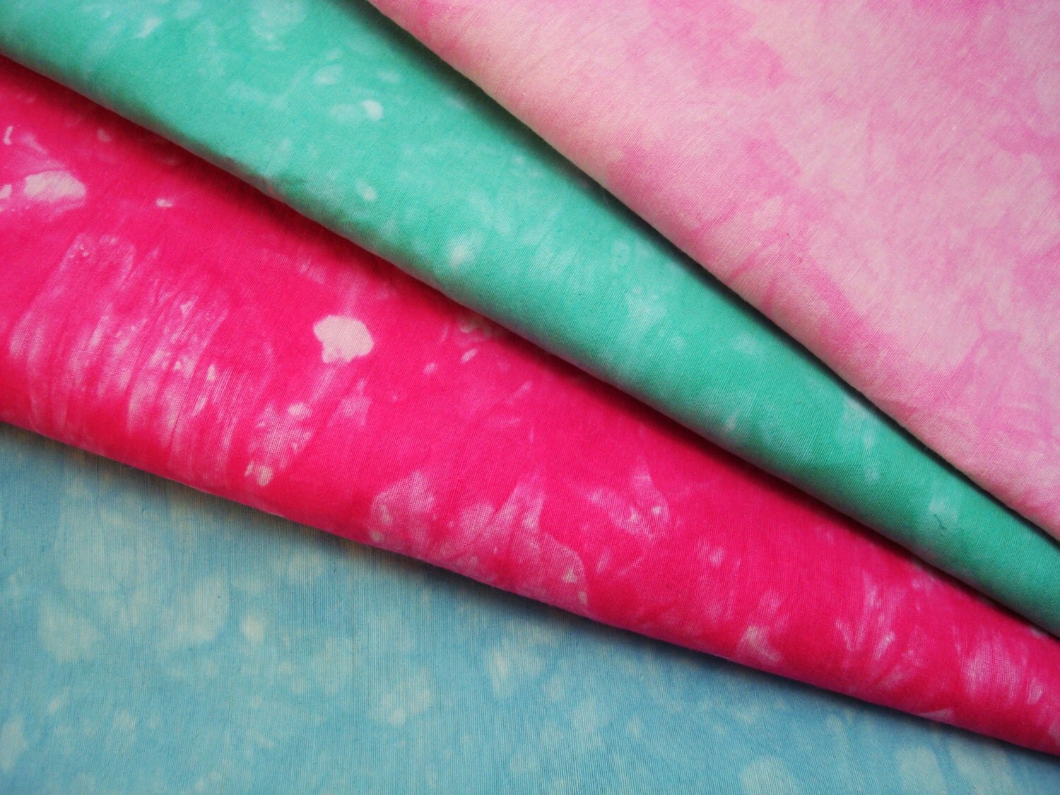 Hand Dyed Silk Silk Embroidery Fabric Silk Quilt Fabric