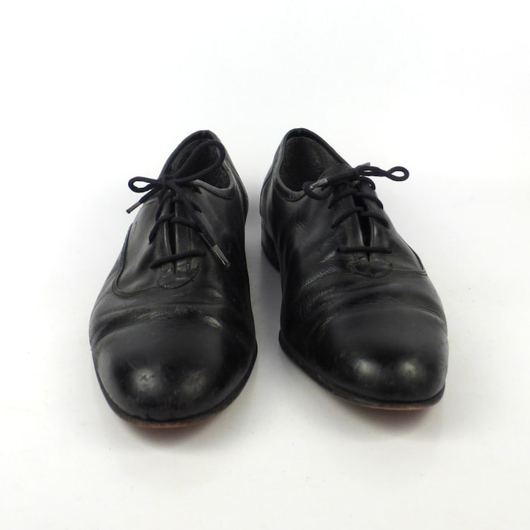 Black Leather Shoes Vintage 1980s Oxfords by purevintageclothing