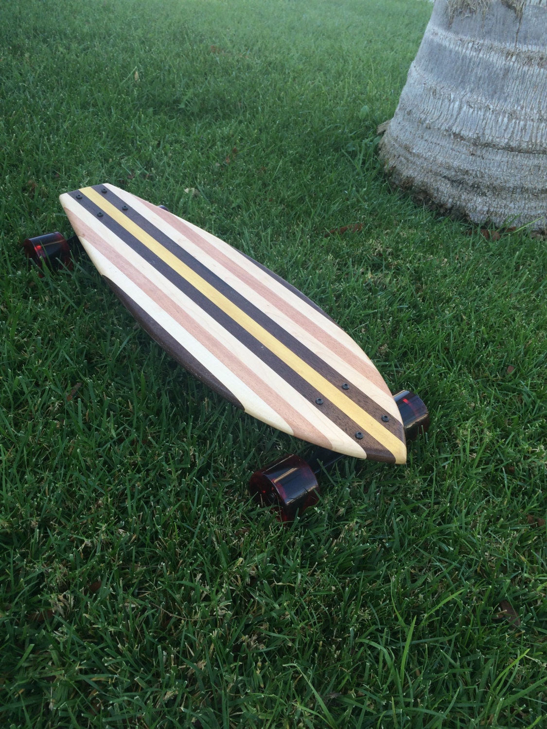 Skateboard made from 4 types of wood Cocoa