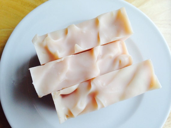 Cranberry Yuzu soap vegan handcrafted cold process by ...