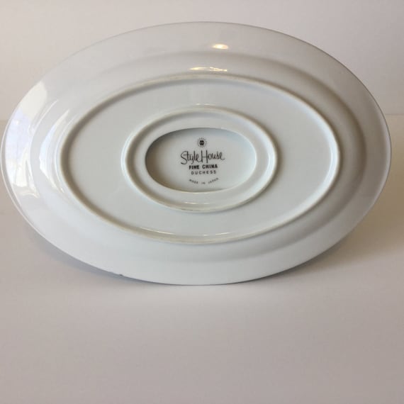 Vintage Style House Fine China Duchess Pattern Gravy Boat Made