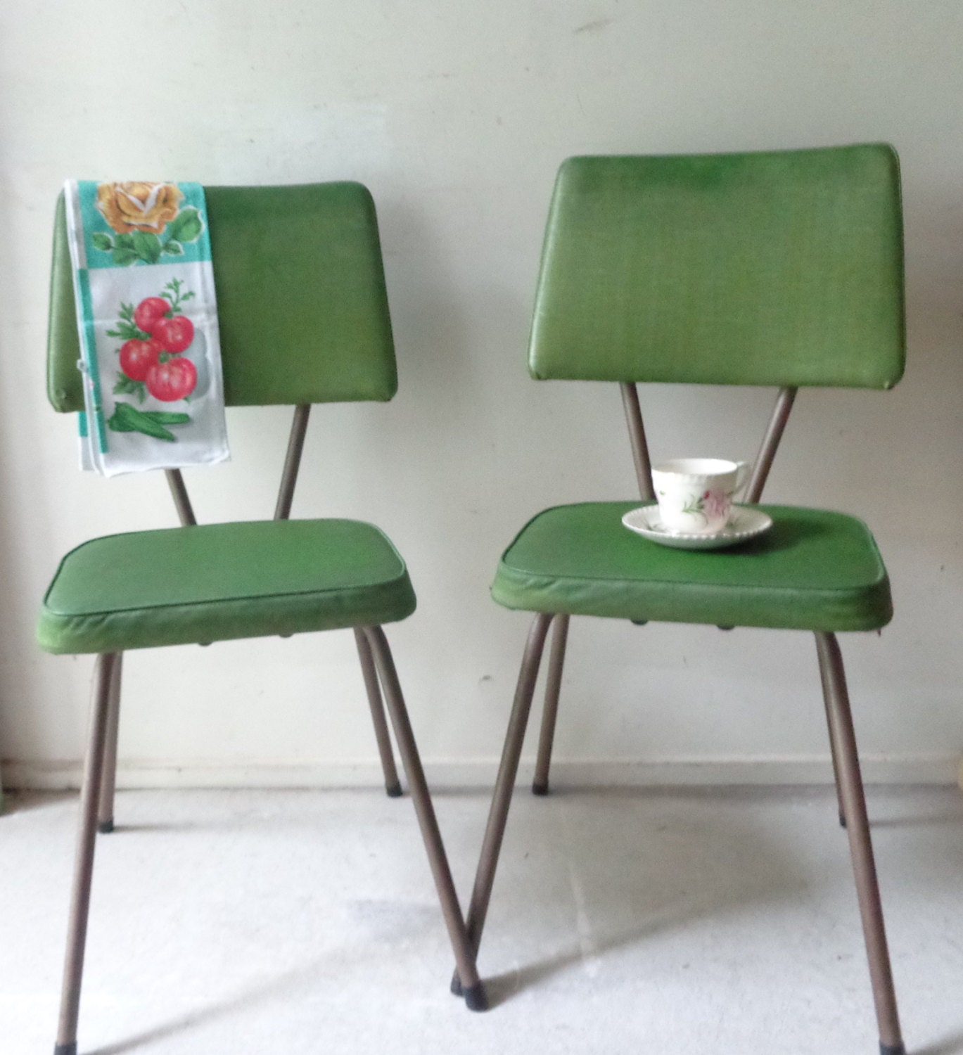 Set of 2 VIntage Kitchen  Chairs  in Olive Green  PICK UP 