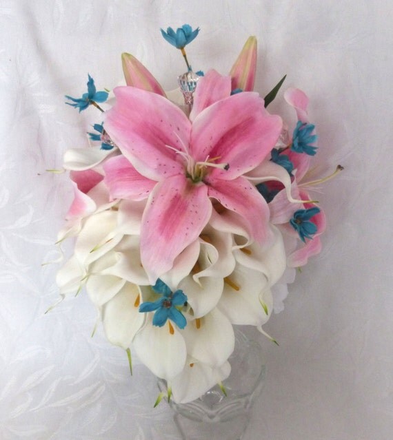 star gazer lily wedding bouquet