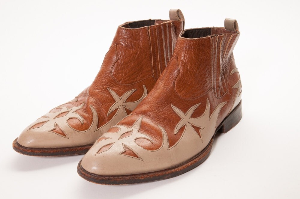 short cowboy boots with shorts