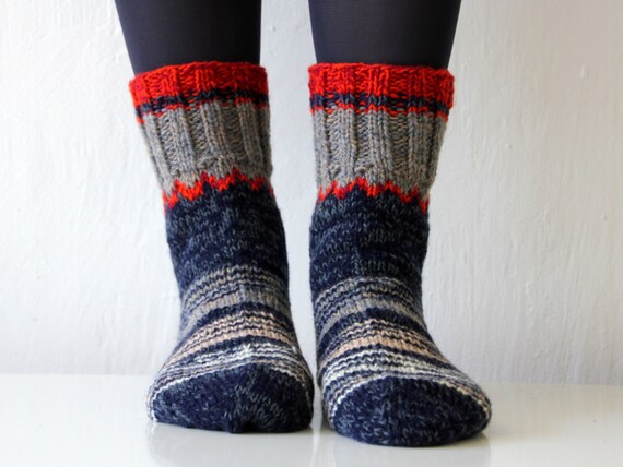 Beautiful Hand knit wool socks size medium large unisex