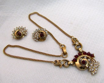 1940's Costume Fashion Necklace and Matching Earrings, Original Boxed