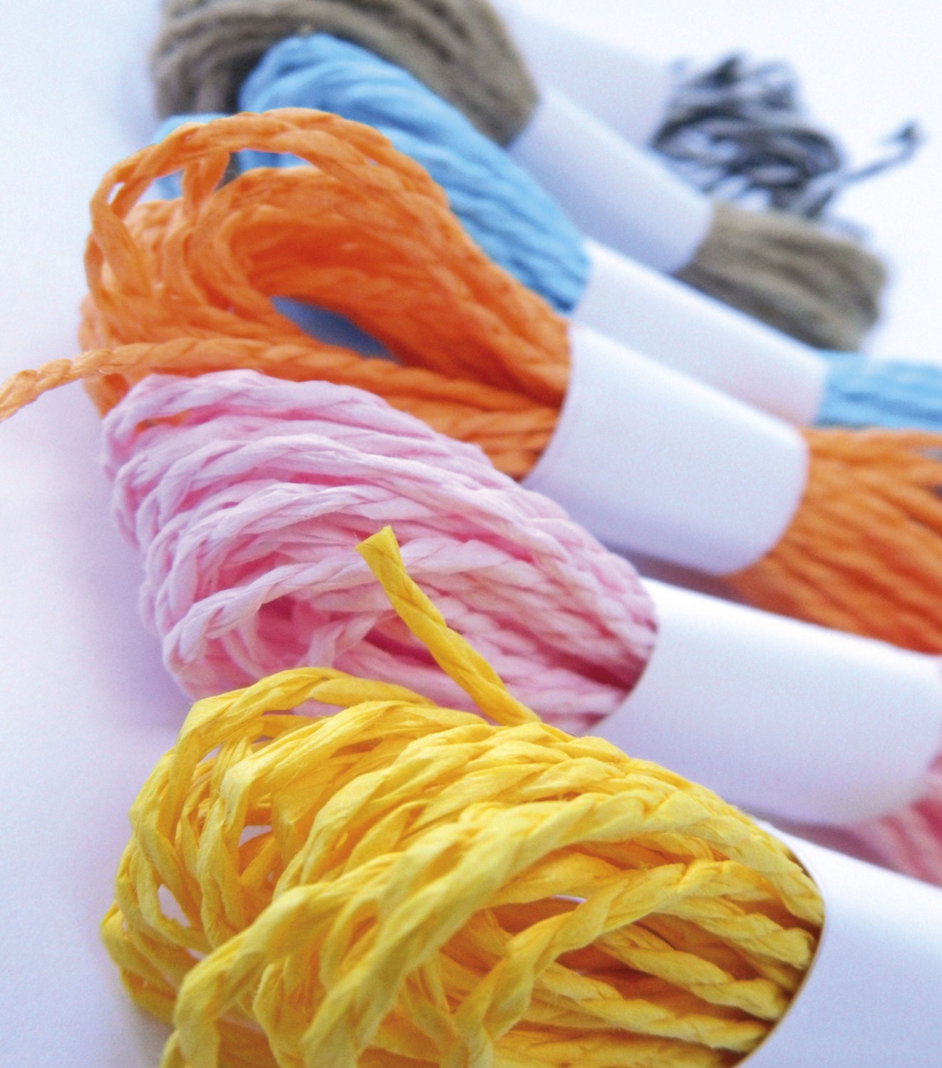 Paper Twine and Jute String Bundles