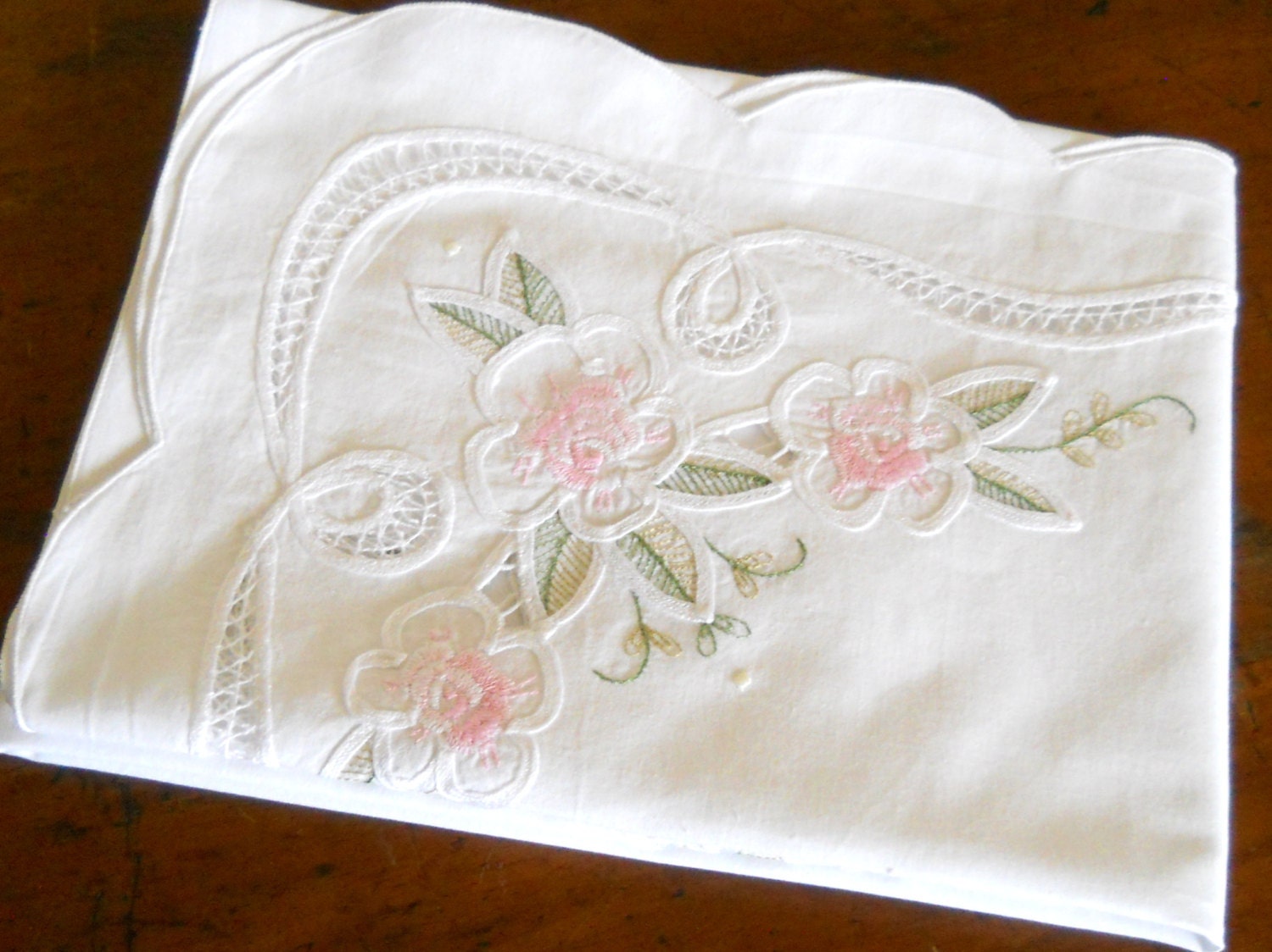 vintage embroidered tablecloth pink floral by MinoucBrocante