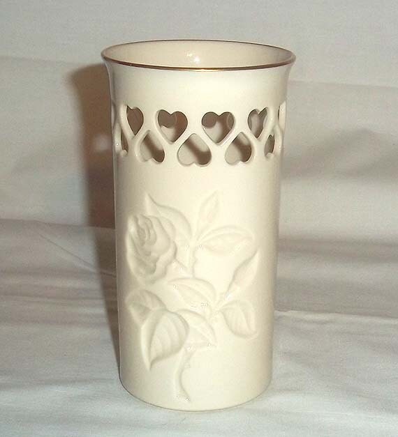 LENOX Porcelain Heart Collection Vase with Reticulated Hearts