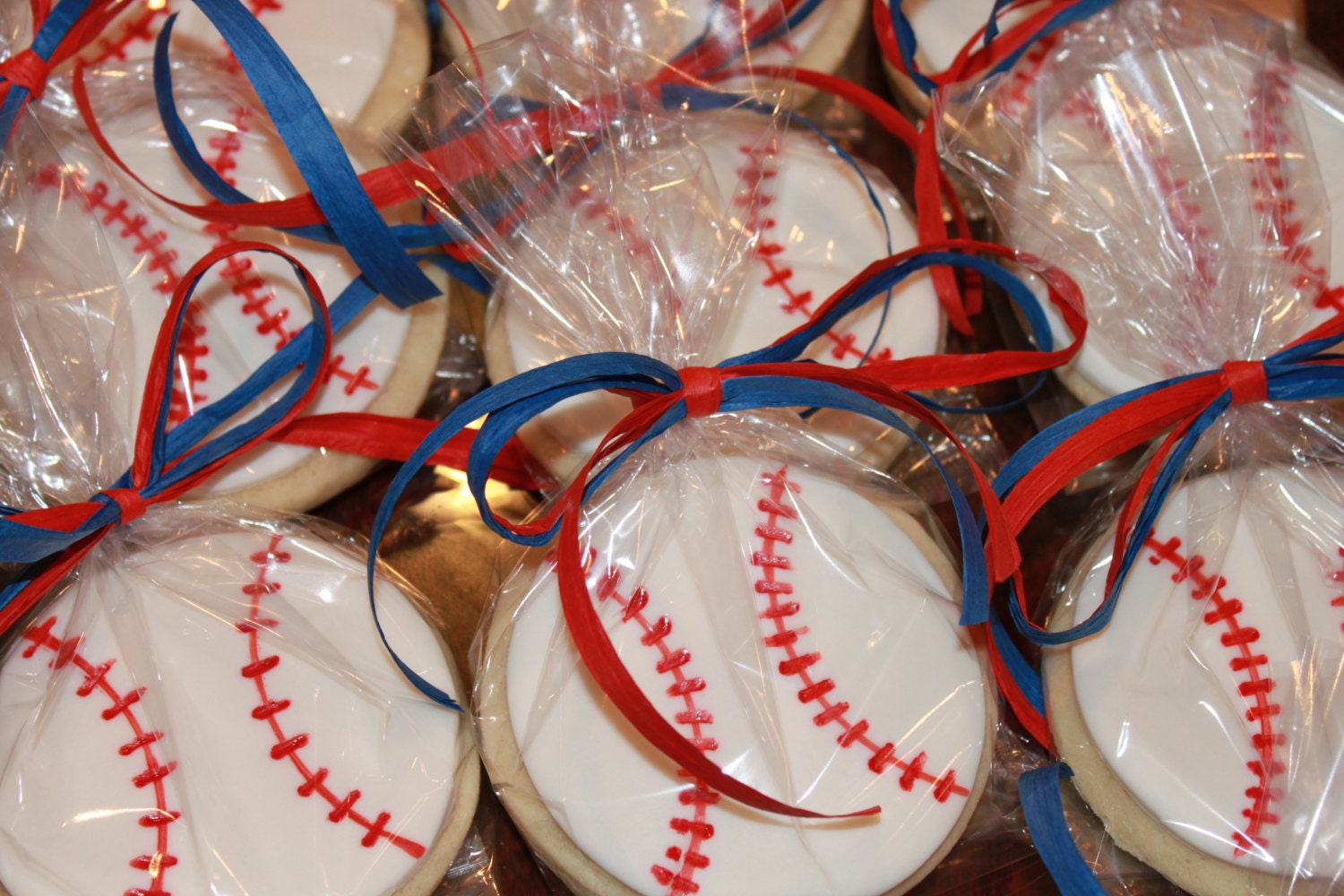 Baseball Cookie Favors Baseball Theme Party by LeslieRuthSweets