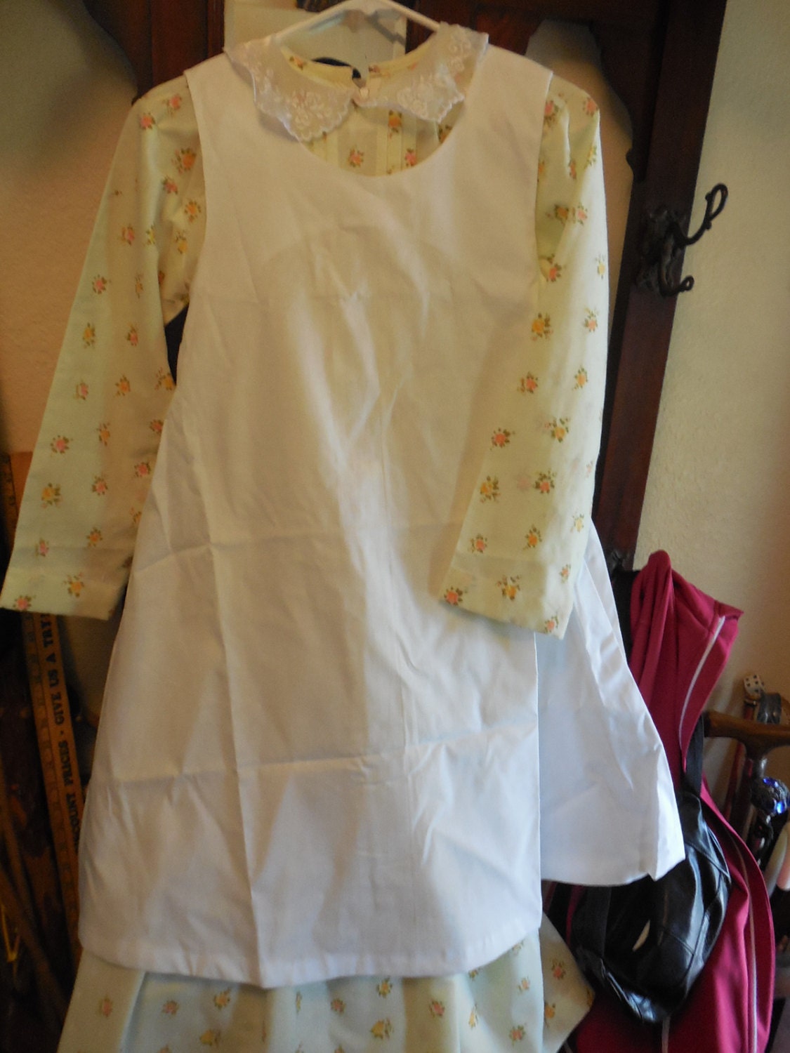 Helen Keller outfit for girls in 1st grade to 5th grade a