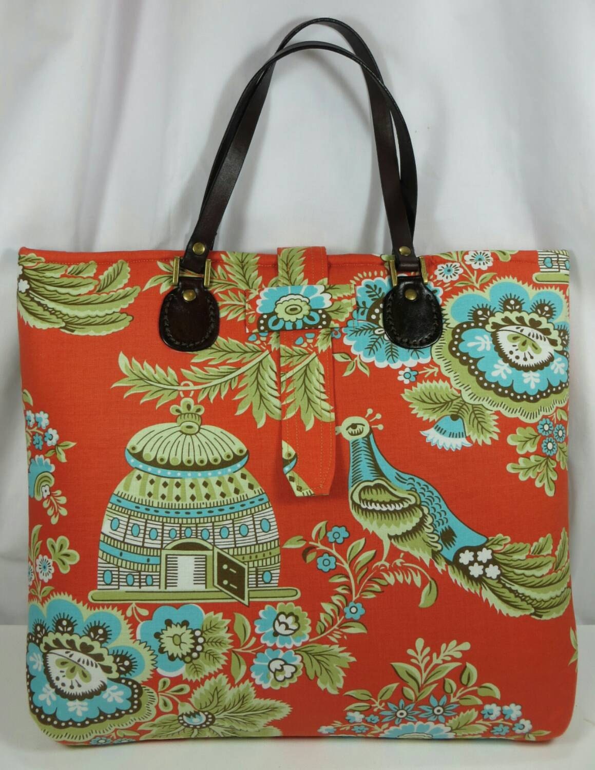 Handbag with peacock design and leather handles by MarcelasPurse
