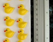 Items similar to 10 Yellow Medium Ducks edible cake decorations on Etsy