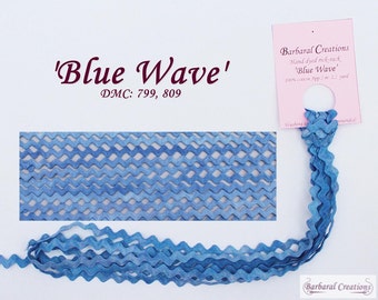Hand dyed 8 mm wide cotton rick-rack trim, croquette - 'Blue Wave'