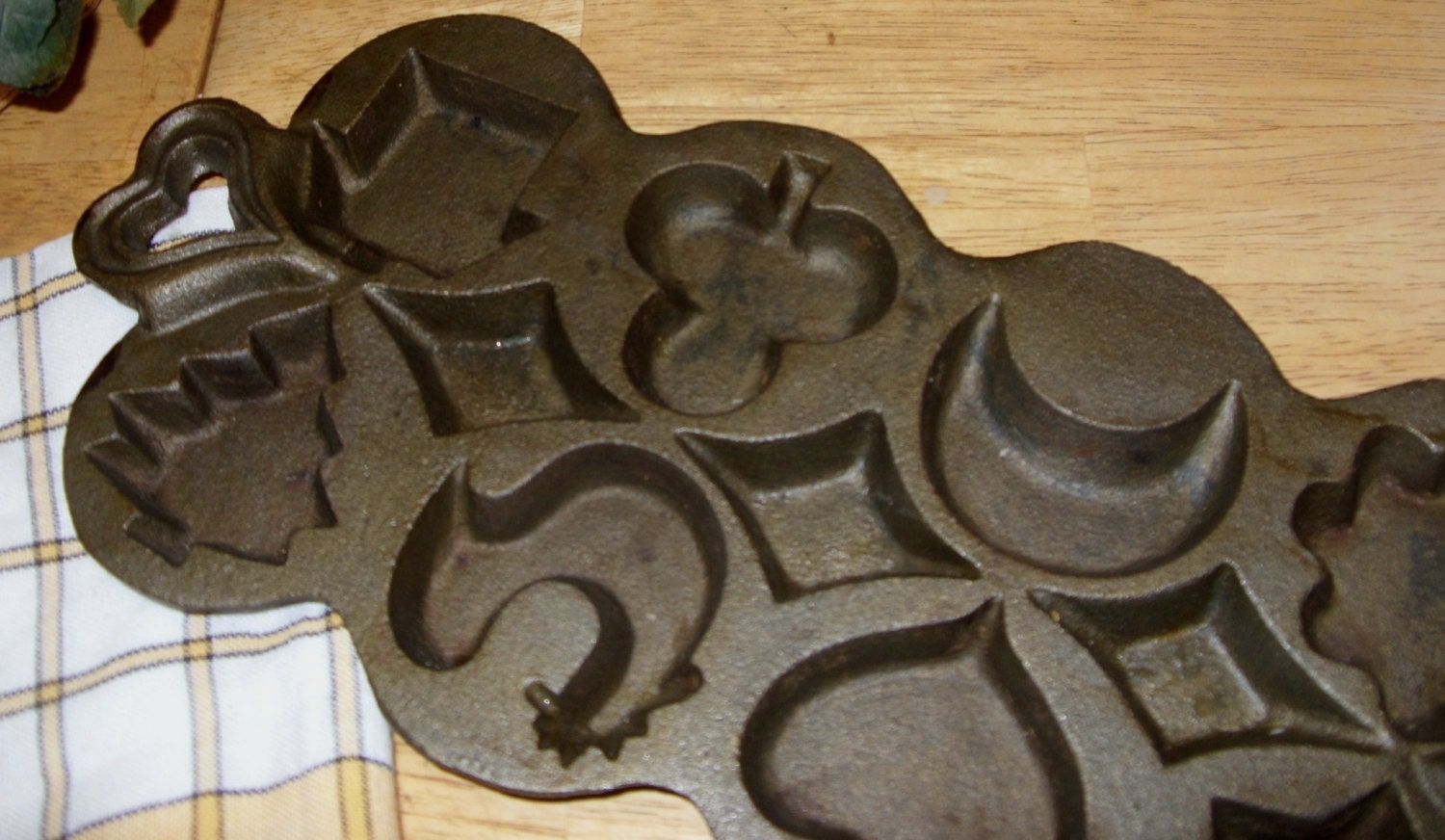 Cast Iron Mold Cast Iron Candy Mold Vintage Cake Mold