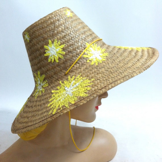 vintage Summery Straw Garden Hat w/ Yellow by DorotheasCloset