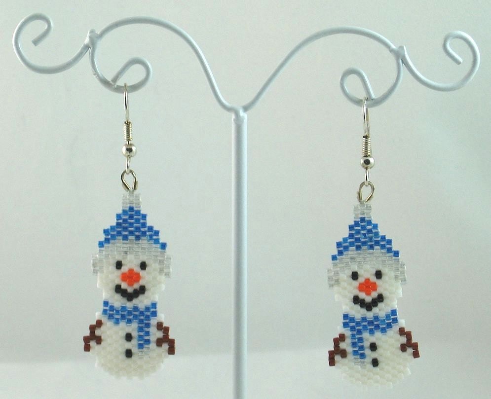 Snowman Beaded Earrings Winter Jewelry Christmas by LazyRose