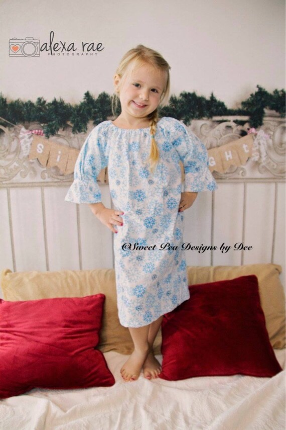Toddler flannel nightgown, girls, snowflakes, winter sleepwear, Peasant style nightgown