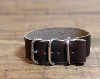 The Slipt | Brown Horween Chromexcel NATO watch strap, 18mm 20mm 22mm