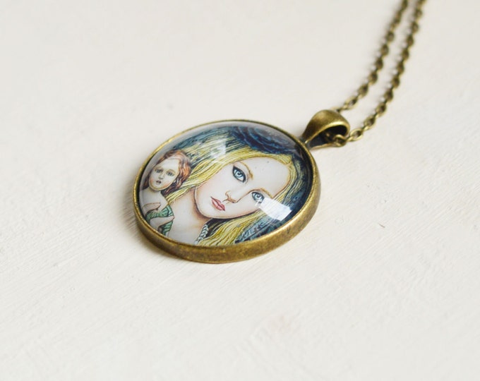 FEMALE IMAGES Round pendant metal brass with the image of girls under glass , Rustic , Vintage, Gothic
