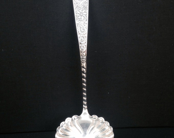 Storewide 25% Off SALE Beautiful Vintage Rogers Brothers Co. Silver Plated Seashell Styled Soup Ladle with Intricate Detail and Design