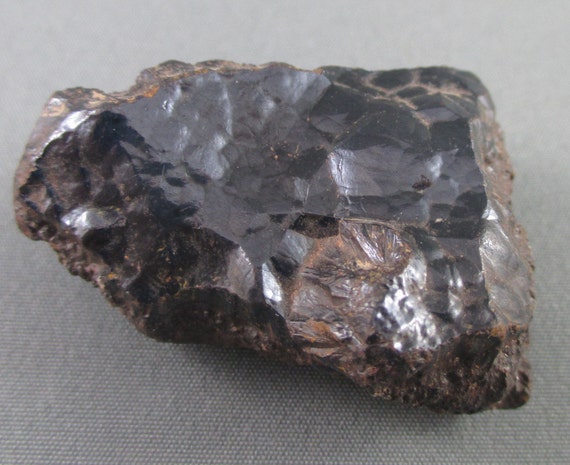 Raw Hematite Black Hematite Protection Stone Grounding