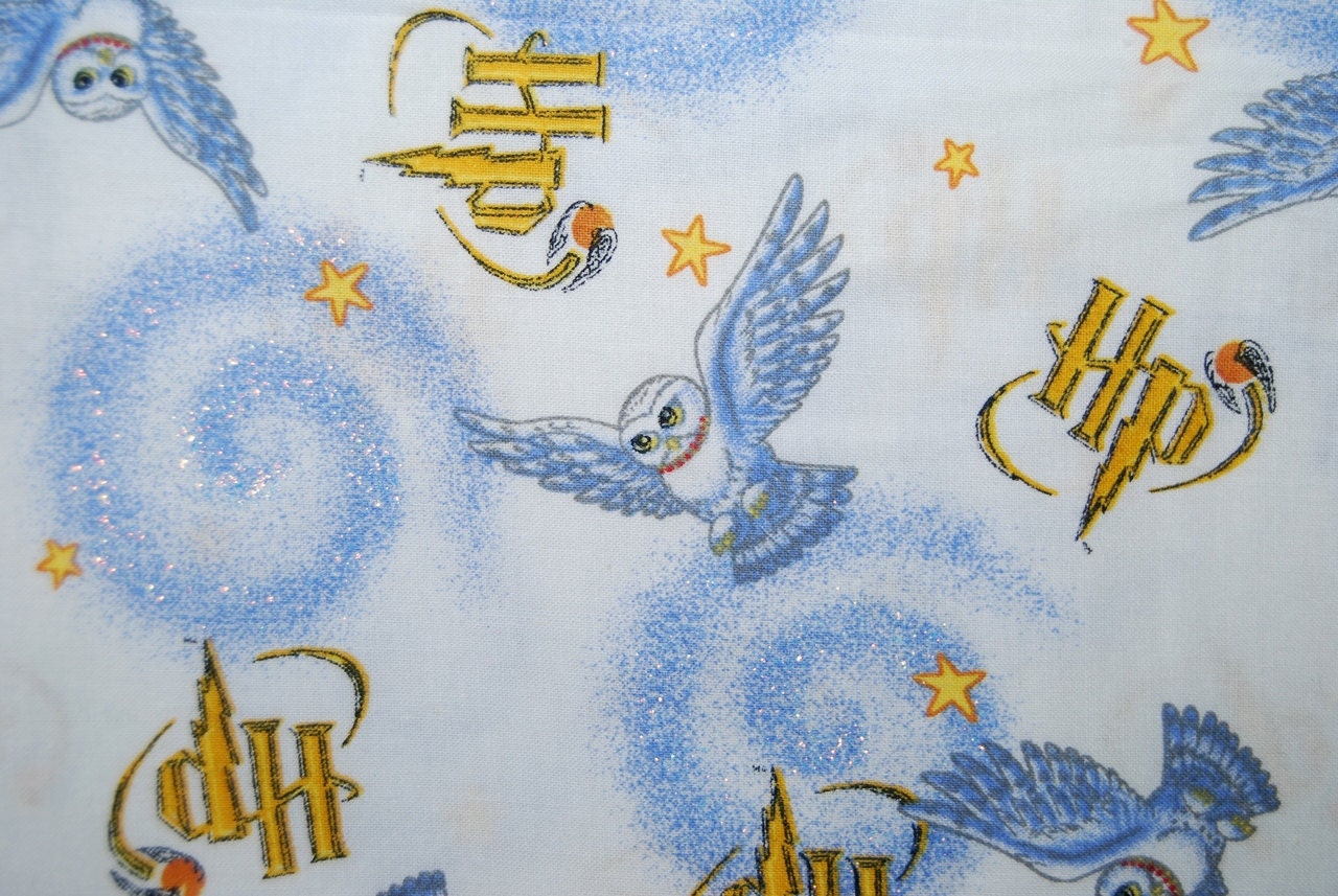 HP Harry Potter Hedwig Owl 2001 cotton fabric 3 yards