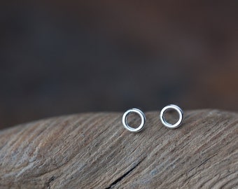 4.5mm Teeny Tiny Stud Earrings, Very tiny hoop earring, Sterling silver stud earrings, o contemporary small circle studs for man, woman