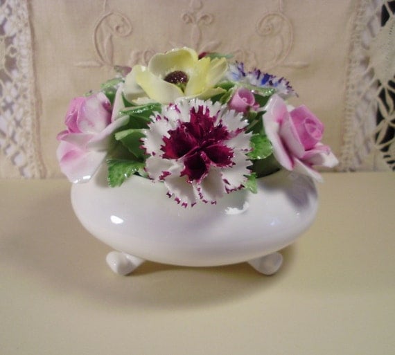 Royal Doulton Bone China Flower Bowl Made in England Roses