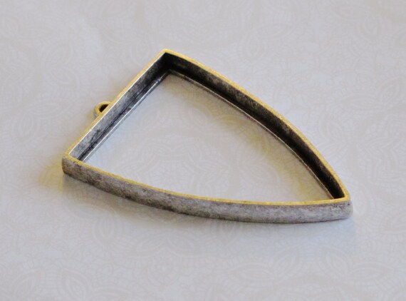 Large Open Backed Triangle Shield Mixed Media Bezel for Resin