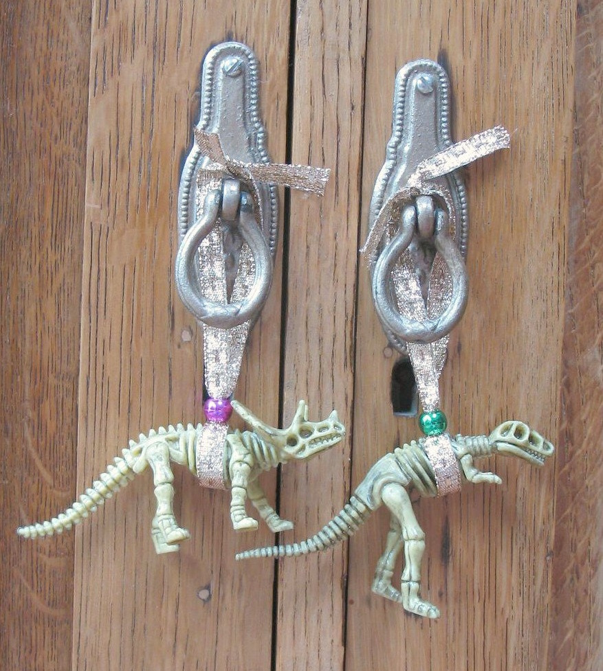 dinosaur ornaments 2 skeleton dinosaur christmas ornament dinosaur ornaments 2 skeleton dinosaur christmas ornament